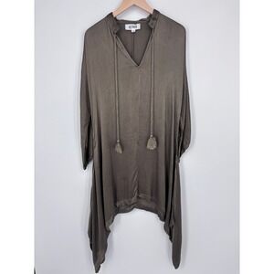 Vetiver Crinkle Viscose Tassel Tie Neck Sharkbite Hem Tunic Womens XS/S Olive